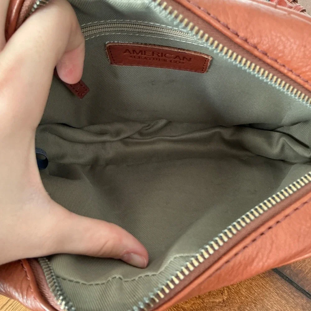 American Leather Co Cognac Brown Leather Crossbody Bag and Card Case Set - Picture 7 of 10